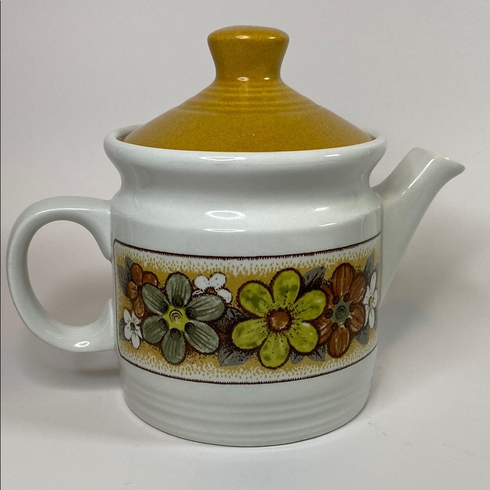Myott Sienna Floral Ceramic Teapot with Yellow Lid